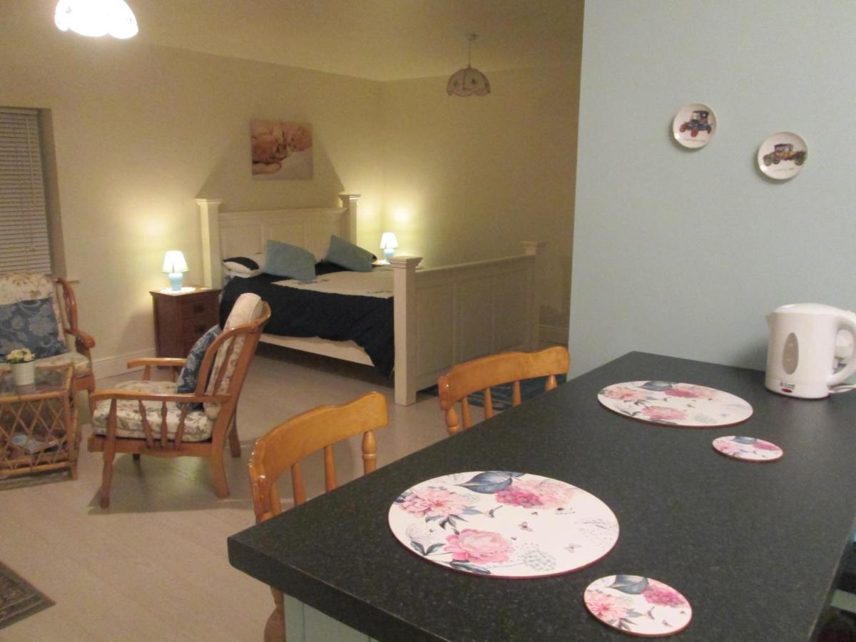 Ashford The Willow Room מראה חיצוני תמונה